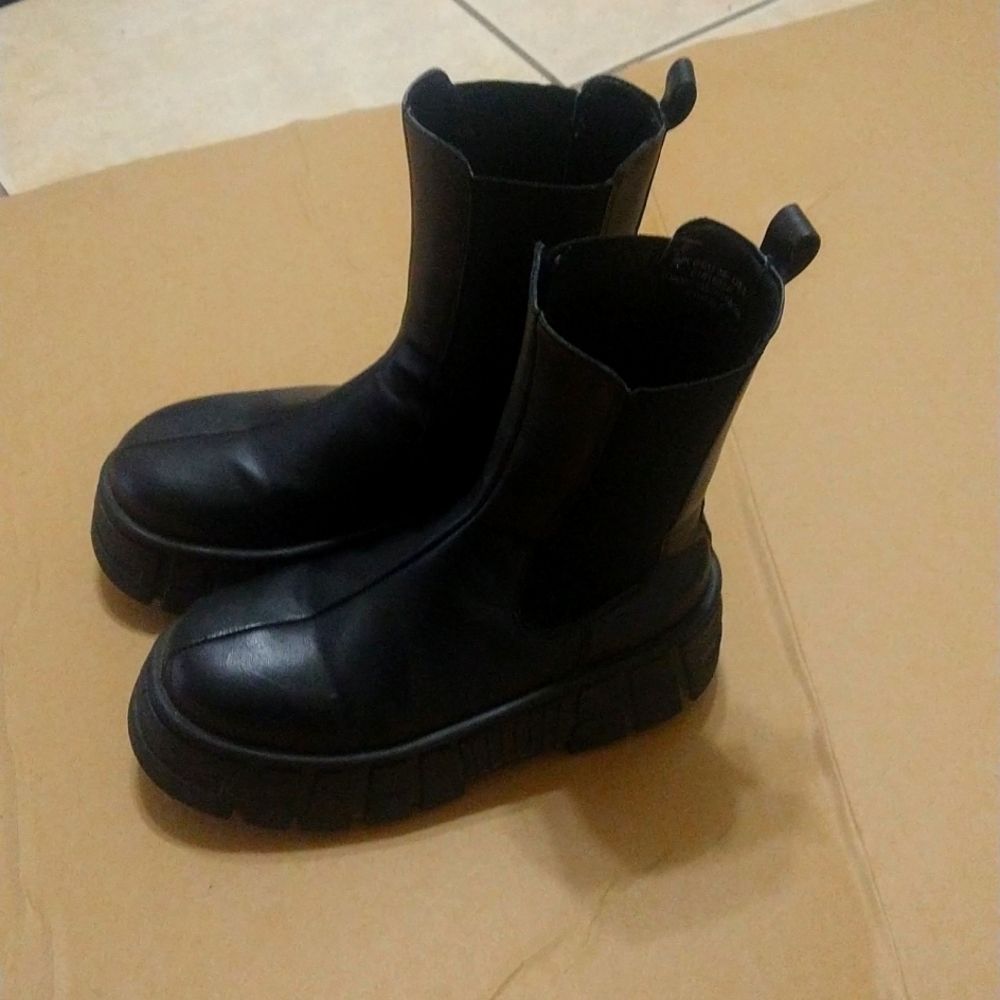 Italian women Leather shoes
